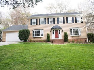 6806 Carmel Hills Dr, Charlotte, NC 28226