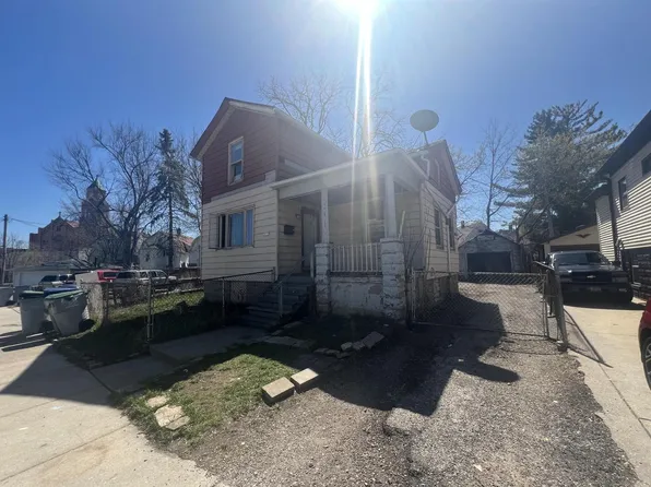 2037 West Vilter LANE, Milwaukee, WI 53204
