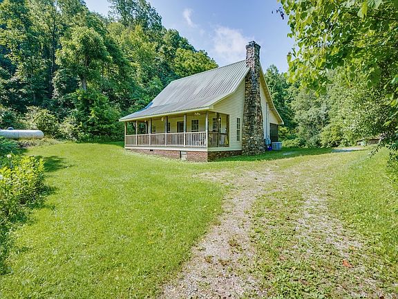 9th image of 131 Gibson Hollow Rd
