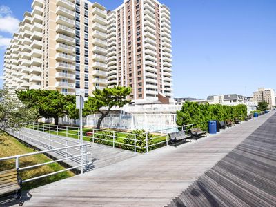 101 S Plaza Pl APT 302, Atlantic City, NJ, 08401