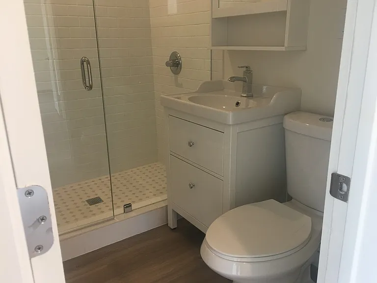 2076 Thomas Ave — Photo 14