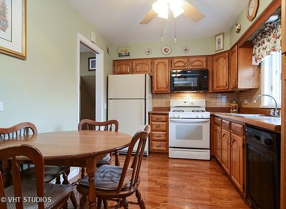 3rd image of 709 S Bennett Ave