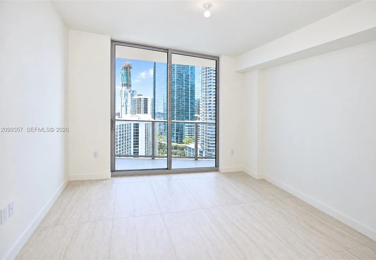 Viceroy Brickell Residence — Photo 4