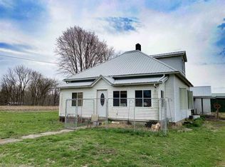 9445 N Baldwin St, Rosedale, IN 47874