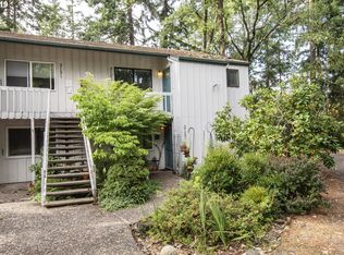 2129 Hawkins Ln, Eugene, OR 97405