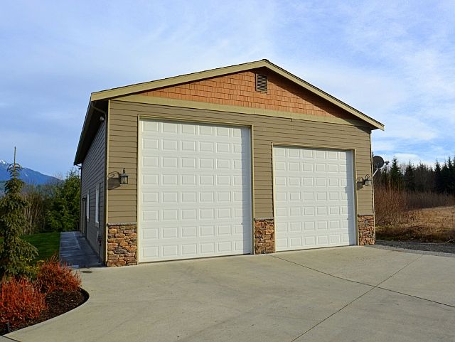 1st image of 4611 203rd Ave NE