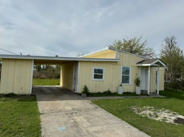 101 Swan Rd, Panama City, FL 32404