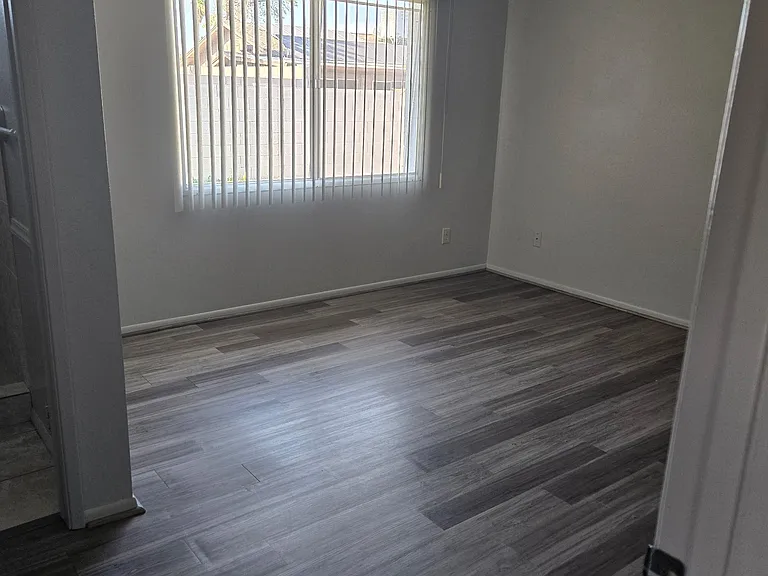 2932 E Pershing Ave — Photo 15