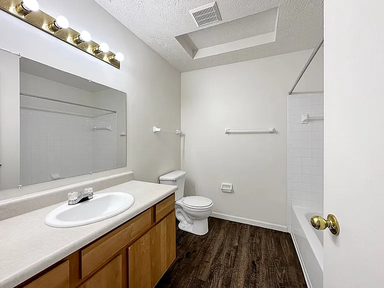 5350 Glenn Cross Rd — Photo 23