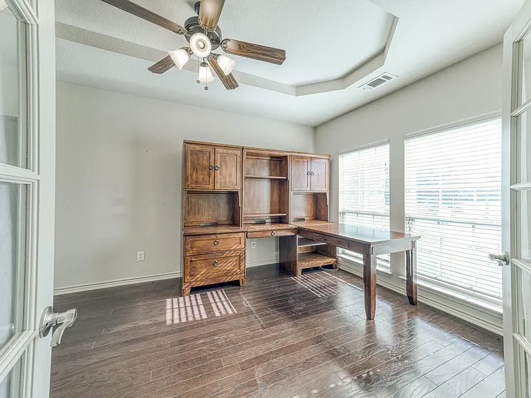 5716 Sleepy Creek Ln — Photo 5