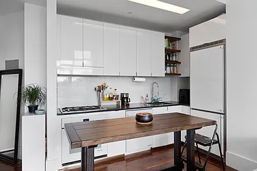 Rented by Nest Seekers International