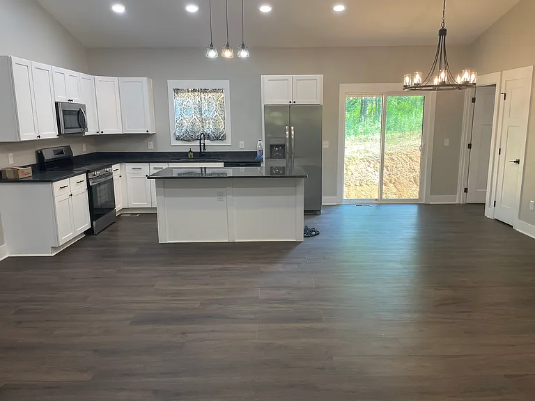 352 Boles Rd — Photo 6
