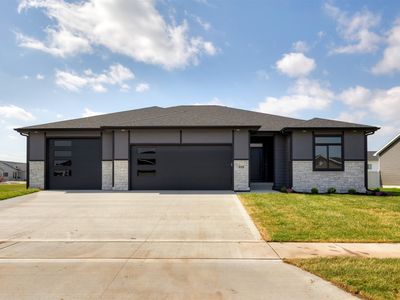 415 Walnut Dr, Huxley, IA, 50124