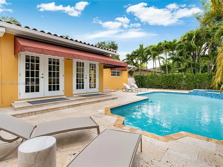 1380 Miami Springs Ave — Photo 26