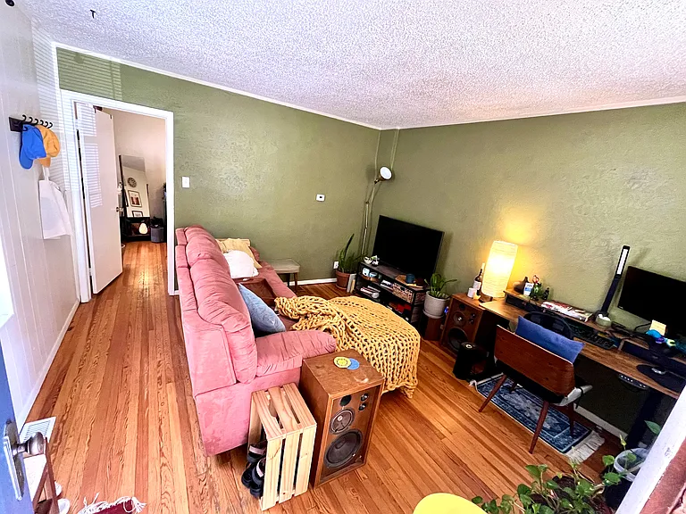 3714 Mariposa St — Photo 9