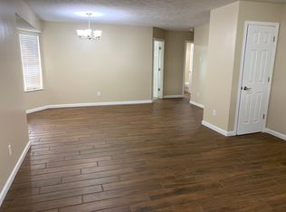600 W Warren Ave, Ozark, MO 65721