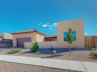 30 Pinon Doblado, Santa Fe, NM 87508