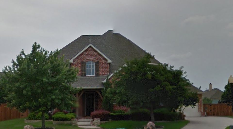 1st image of 1112 Woodhaven Dr