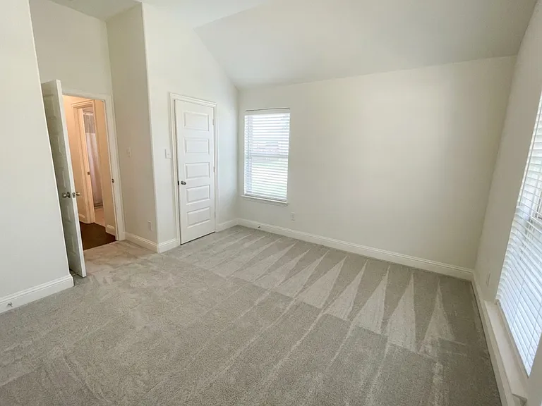 518 Overton Ave — Photo 26