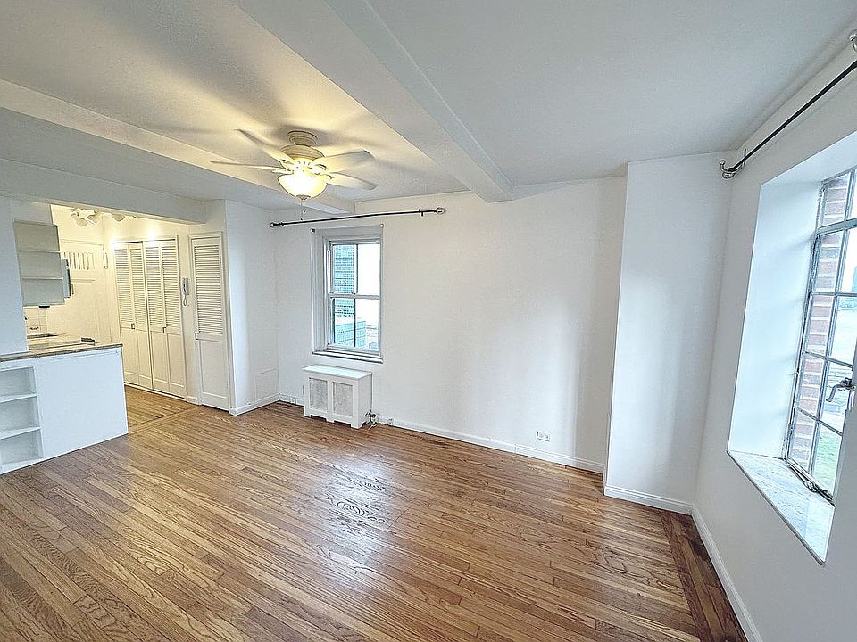 1st image of 25 Tudor City Pl APT 723