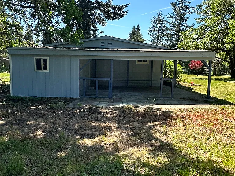 13016 Military Rd SE — Photo 3