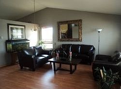 2nd image of 14 Danbury Ct