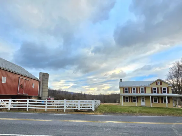 895 Center Rd, Newville, PA 17241
