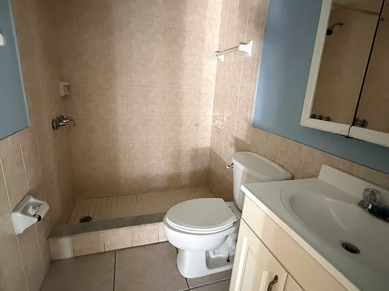 1 Lake Villa Way — Photo 13