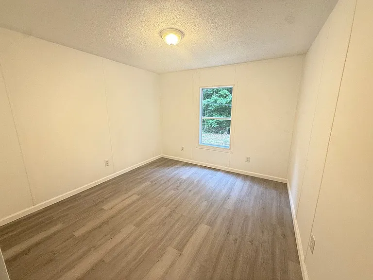 200 Painter Rd NE — Photo 12