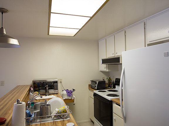 5th image of 1517 East Garfield Ave. #59