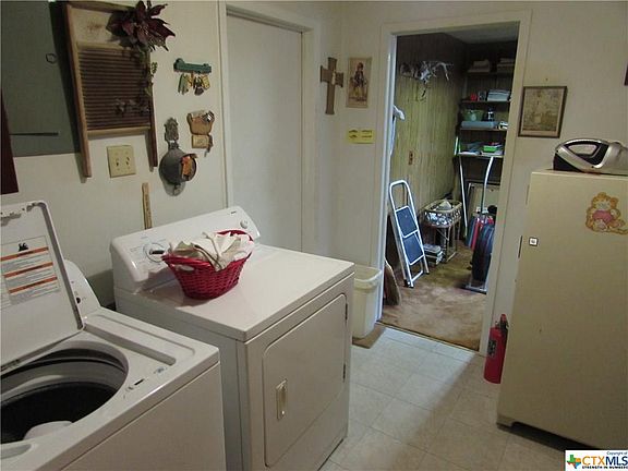 5th image of 3665 Sunflower Ln
