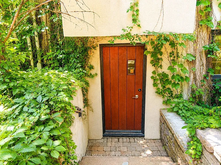 3565 Albion Rd — Photo 26