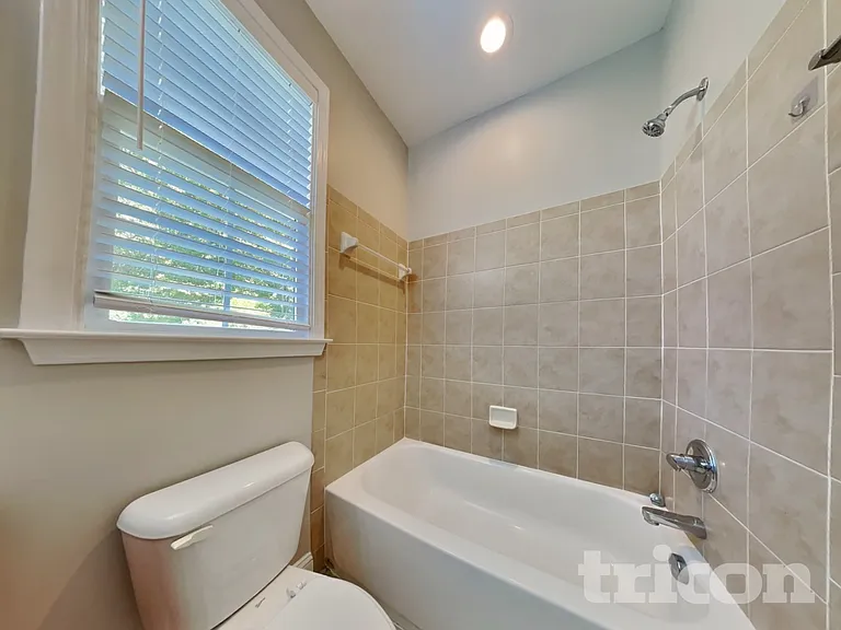 3112 Kirby St — Photo 22