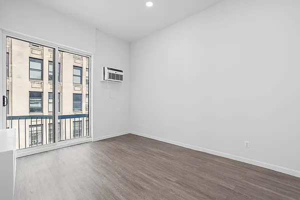 Rented by Kole Group | media 13