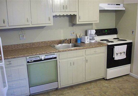 Kitchen Unit 2 from table