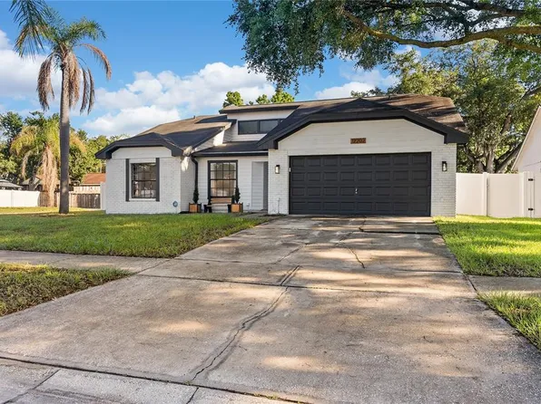 12202 Wildbrook Dr, Riverview, FL 33569