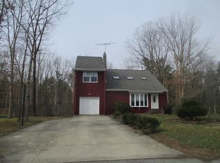 7321 Driftwood Ln, Mays Landing, NJ 08330