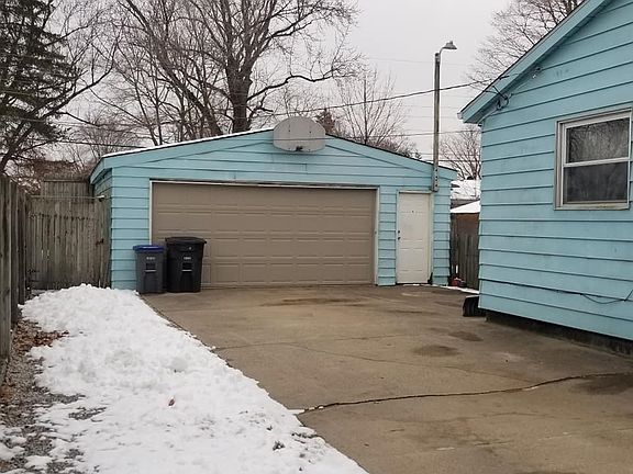 2nd image of 2420 Southdale Dr