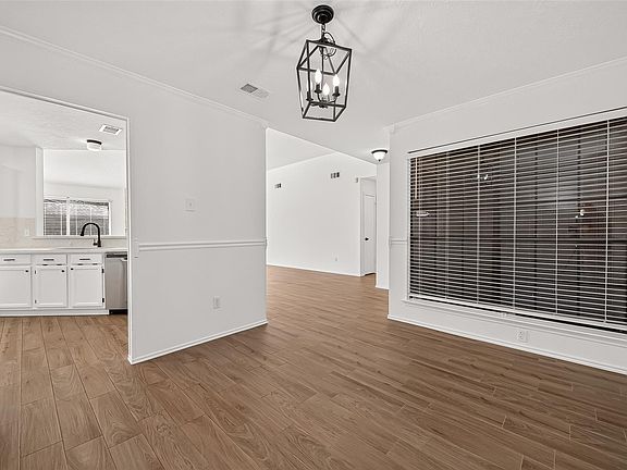 5th image of 11410 Sunny Creek Dr