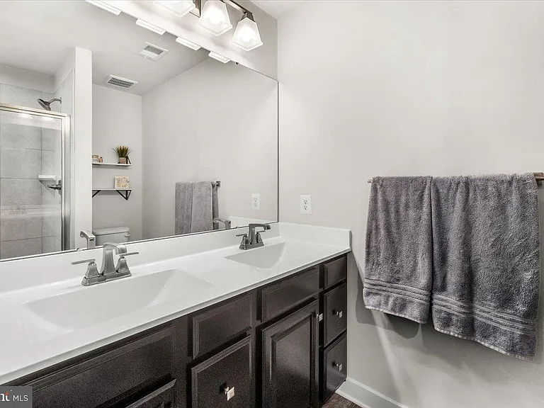 10732 Lamoka Ln — Photo 16