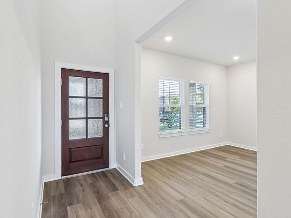 4-custom-Houston - Kingdom Heights- 2607 Clapbread Ln Rosenberg TX 77471-004.jpg