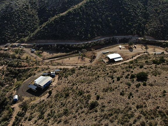 4th image of 2062 E HORSESHOE SPRINGS Road