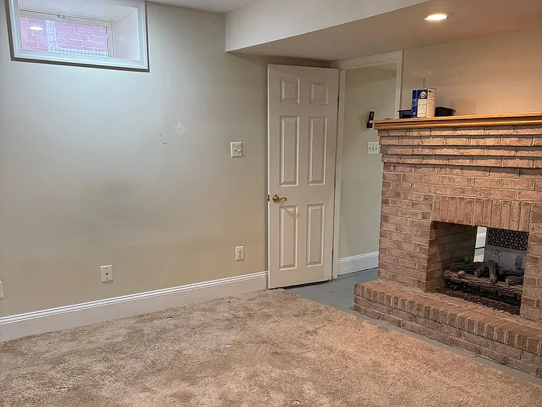 819 Motter Ave — Photo 6