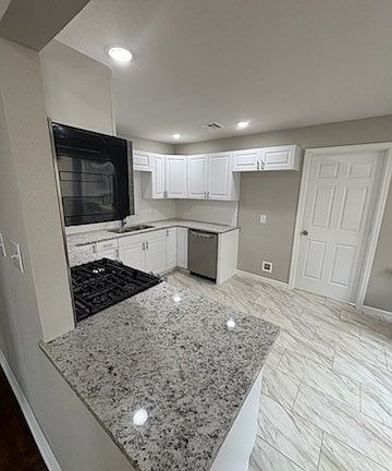 4th image of 3154 E Woodrow Pl
