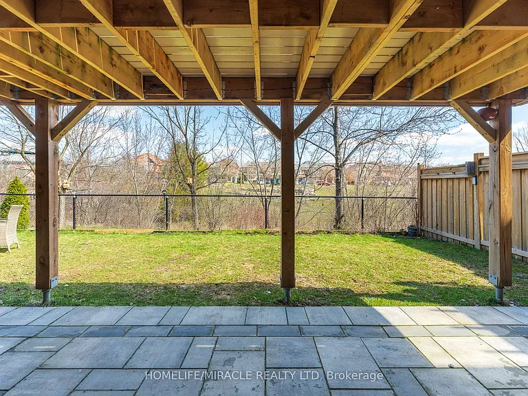 2343 Falling Green Dr — Photo 39