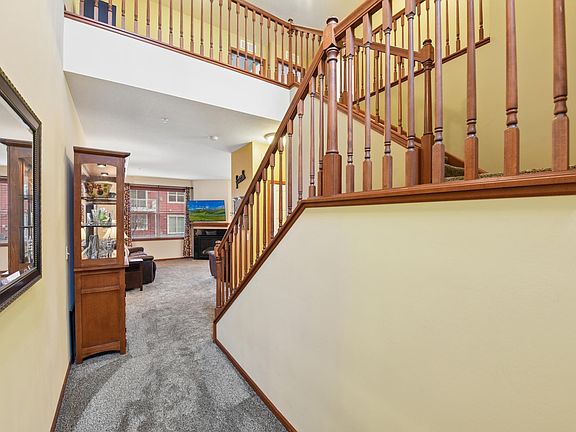 3rd image of 9514 Roosevelt Dr