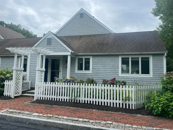 100 Mid-Iron Way UNIT 7018, Mashpee, MA 02649