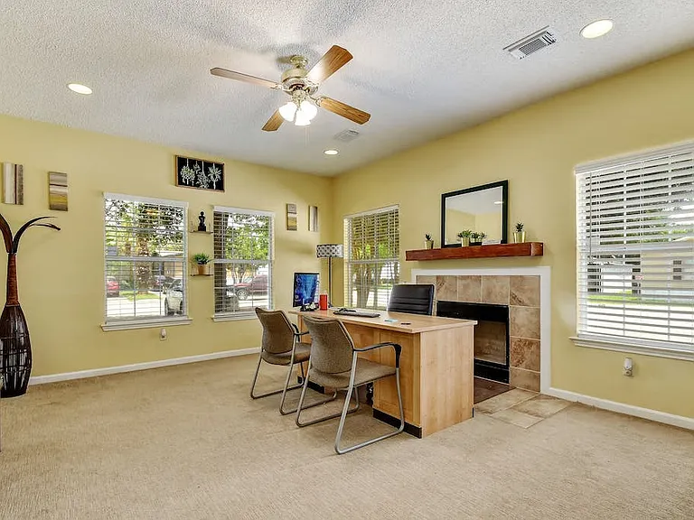 Regency Village — Photo 11
