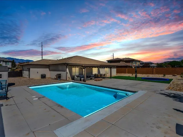 57 W Chesterfield Dr, Washington, UT 84780