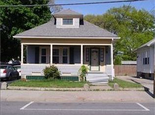 405 Power Rd, Pawtucket, RI 02860